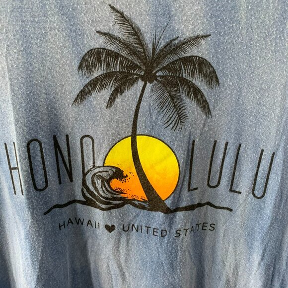 Rebel Sugar Graphic Tee Women's Size L - Picture 2 of 6